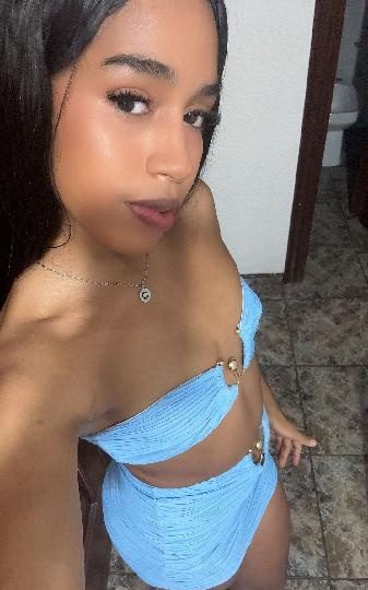 20 CM DE POLLA PARA QUE DISFRUTES EN VALENCIA