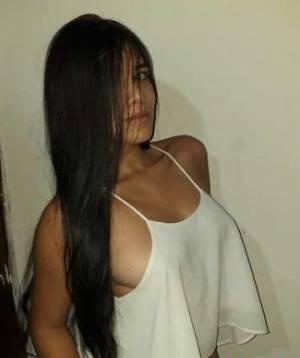 '(_YO SOY MUY JUGUETONA, DIVERTIDA Y MUY GOLOSA._)' EN ARTANA