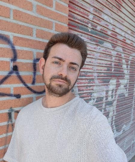 ACOMPAÑANTE CLUB LIBERAL ALICANTE EN ALICANTE