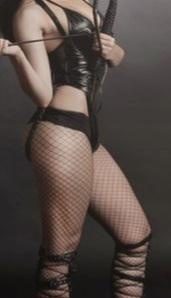 AMA 25 ADORA QUE LE LAMAN LOS TACONES EN VALENCIA