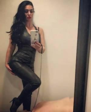 AMA BUSCA ESCLAVO, TELEFONO 803 420 505 EN ARRAIA MAEZTU