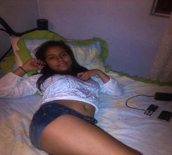 ANDREINA BUSCO SEXO SIN COMPROMISO EN COAÑA