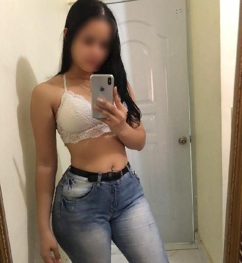 BESUCONA Y FIESTERA JOVENCITA EN VALENCIA