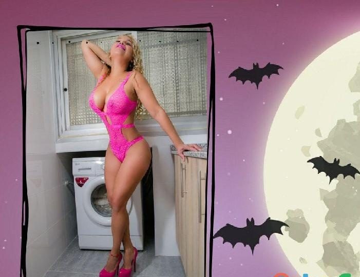 BRUJITA CON EL COÑO ROSADITO EN VALENCIA