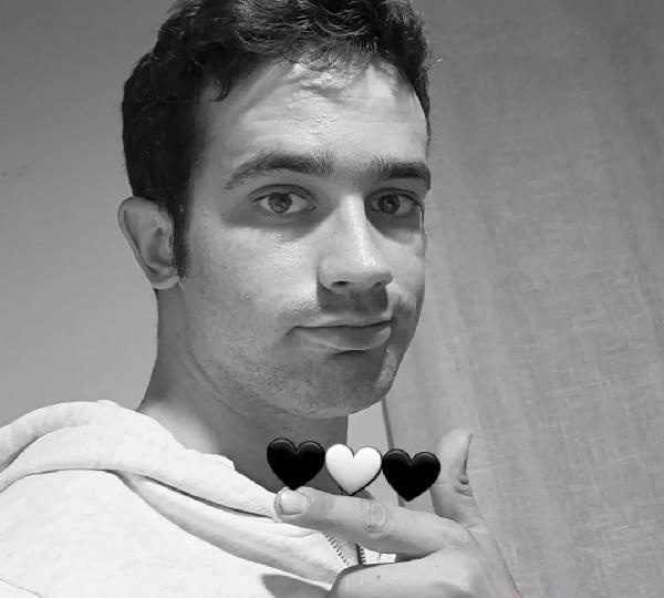 BUSCO CHICA JOVEN EN ESPAÑA