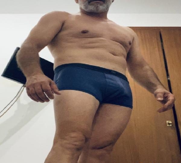 BUSCO CHICA PARA SEXO Y PASARLO BIEN EN GIRONA