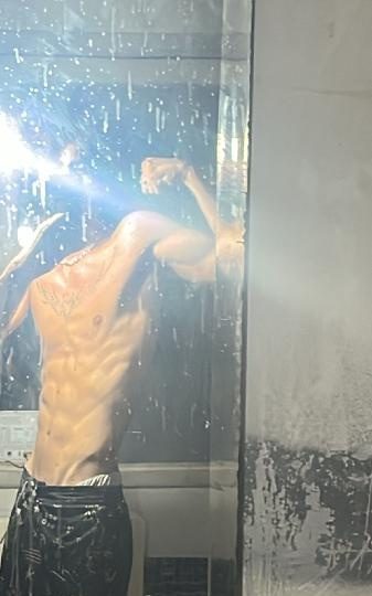 BUSCO FOLLA AMIGA EN TENERIFE, HOMBRE 20 EN SANTA CRUZ DE TENERIFE