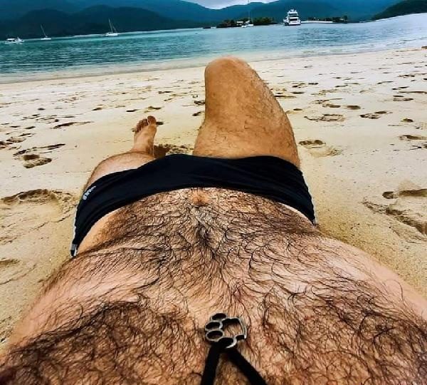 BUSCO FOLLABOCA ACTIVO SERIO DISCRETO EN ADEMUZ