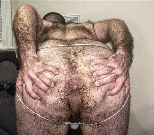 BUSCO HOMBRE PARECIDO AL DE LA FOTO EN MÁLAGA