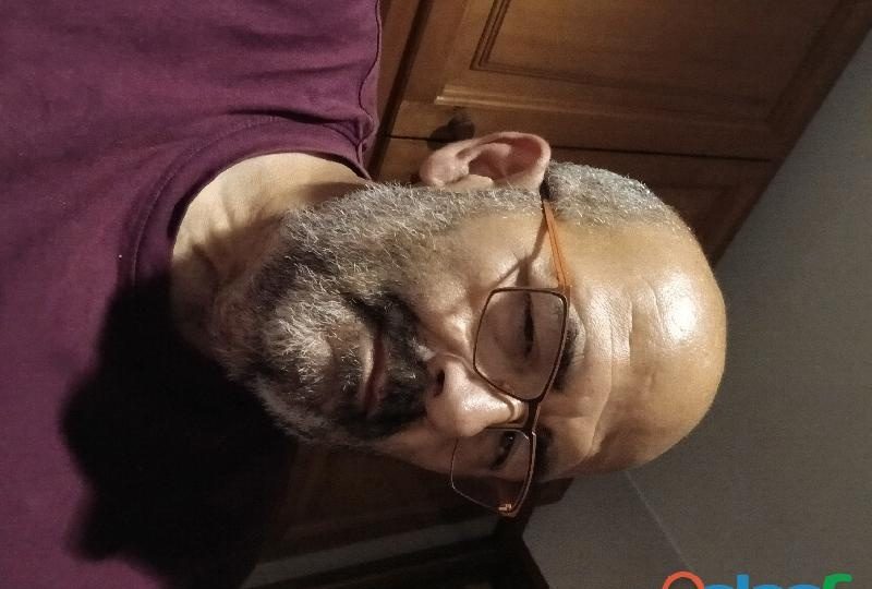 BUSCO MAMÁ O MATRIMONIO SUMISO QUEME ENTREGE ASU HIJA EN GIRONA