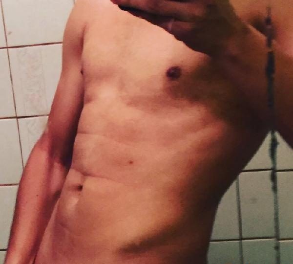 BUSCO MUJER NORMAL SIN TABÚES EN BADAJOZ