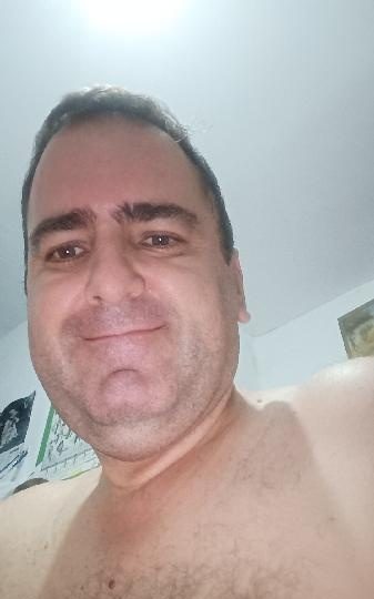 BUSCO MUJER PARA COMERSELO EN CÓRDOBA