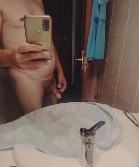 BUSCO PAREJA LIBERAL PARA TRIO HMH EN PONFERRADA