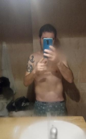 BUSCO PAREJITA PARA FIESTA EN GIJON