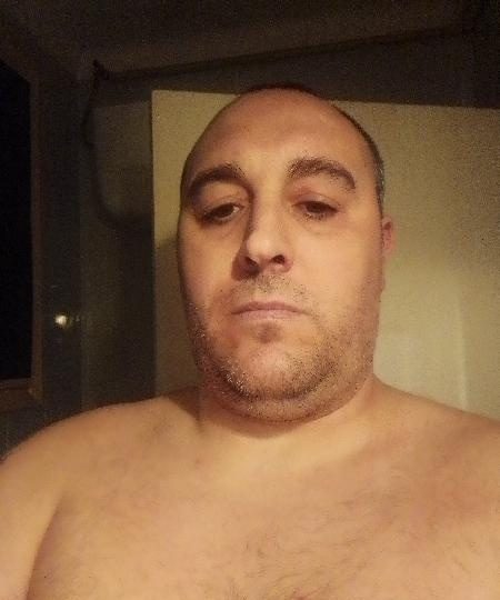 BUSCO PASIVO HO VERSÁTIL PARA UNA NOCHE LOCA EN ABRERA