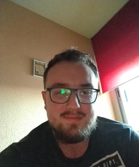 BUSCO QUEDAR ESTA TARDE TENGO SITIO EN RIVAS VACIAMADRID