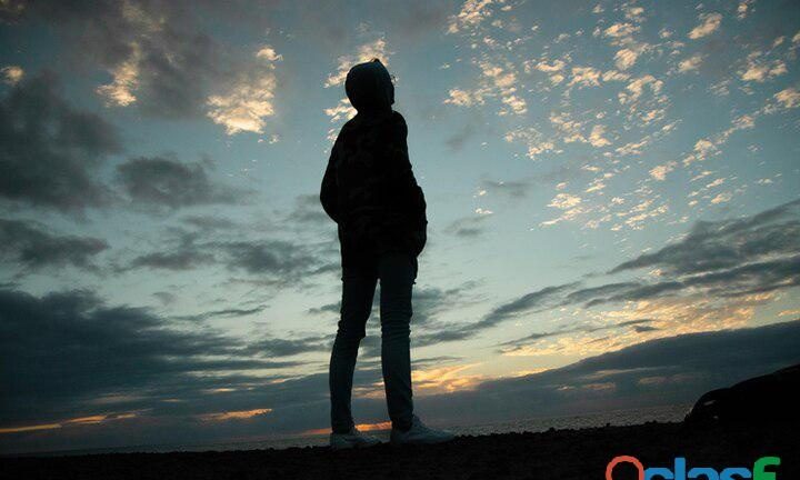 BUSCO SUGARBABY PARA COMPENSARLE CON MIMO. EN ALICANTE