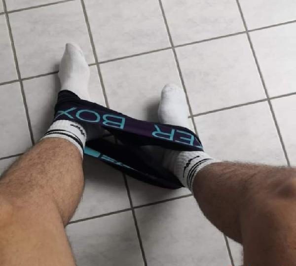 BUSCO TÍO SERIO DISCRETO ACTIVO EN ADEMUZ