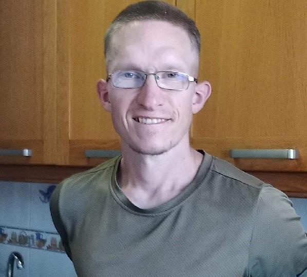 QUIERO DESFLORARTE TU JOVENCITA. EN ALICANTE