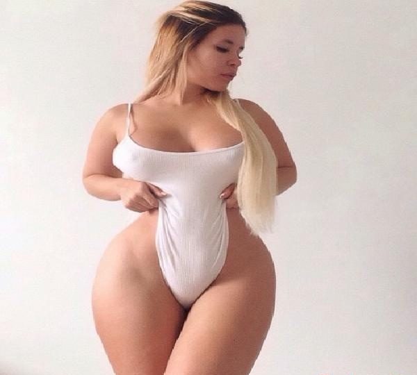 CARIÑO ESTAS SOLO EN CASA YO TAMBIÉN EN LUGO