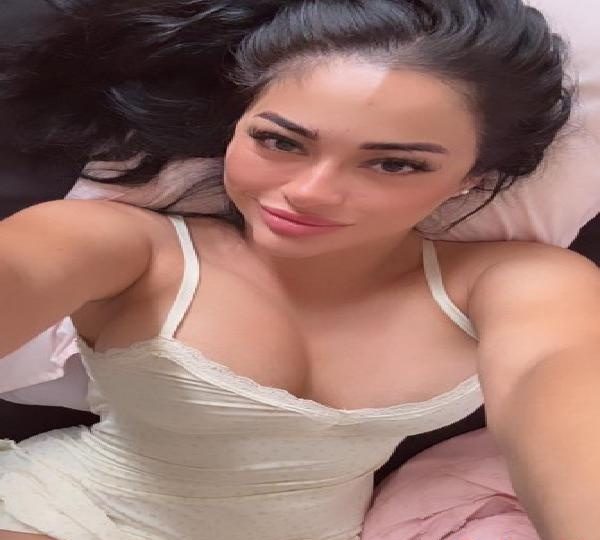 CHAVAL ESTAS MUY CACHONDO ¿QUEDAMOS? * * * * EN ARAPILES