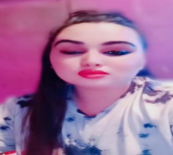 CHICA BUSCA CHICO EN XINZO DE LIMIA