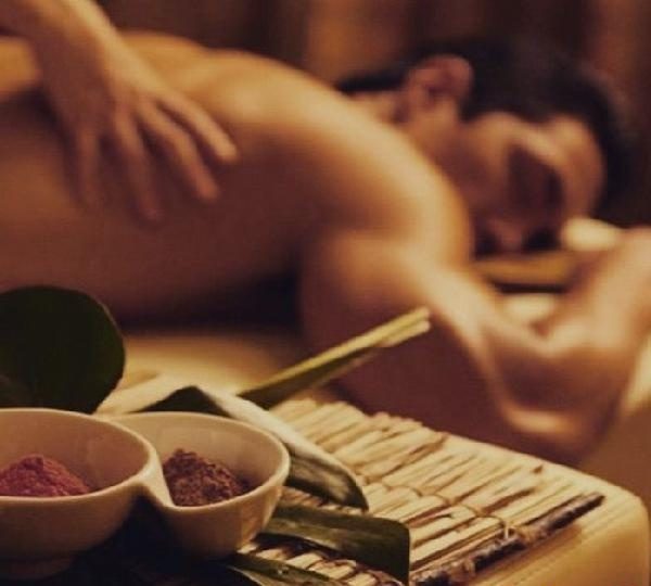 CHICA DA MASAJES MUY RELAJANTES EN TARRAGONA