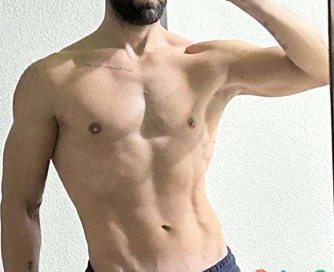 CHICA DELGADA POR SEXO Y AYUDA SEMANALES EN CARTAGENA