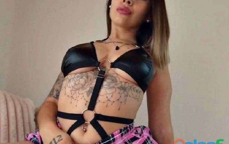CHICA ESPAÑOLA DE 23 AÑOS. CONTENIDO ERÓTICO EN WWW.FUTURCAMS.COM EN ESPAÑA