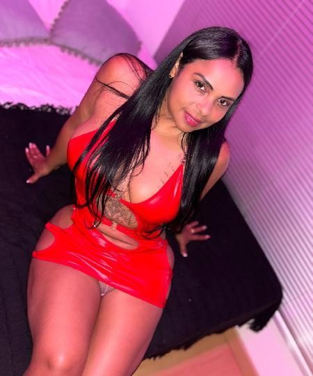 CHICA LATINA CON COÑITO EN XÀBIA