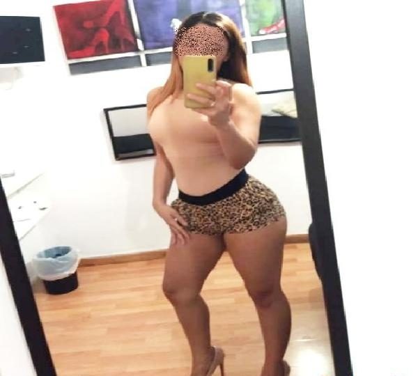 CHICA PERFECTA PARA FOLLARLA EN 4 PATAS RICAS TETAS EN VALENCIA