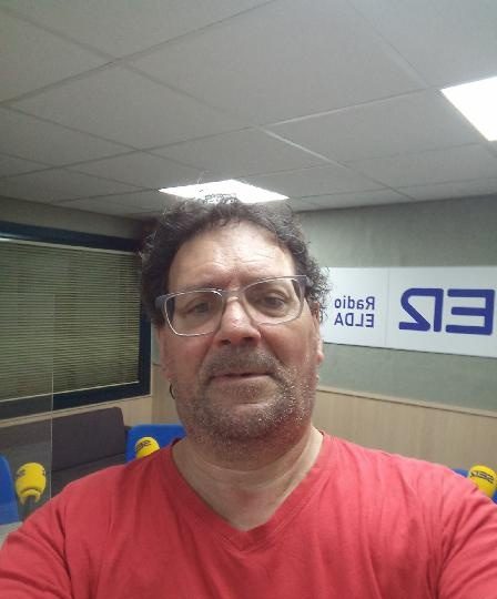 CHICAS QE ME ORINE EN LA BOCA Y ME CAGE EN ELDA