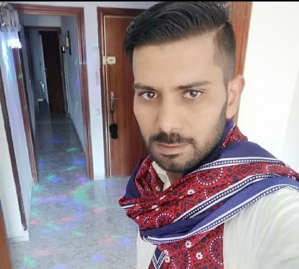 CHICO 32 AÑOS CON GANAS. EN PAMPLONA