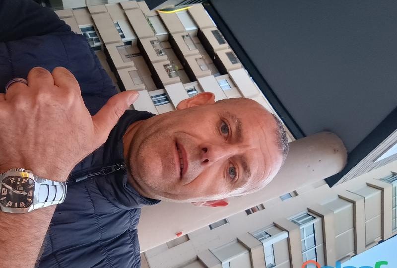 CHICO BUSCA CHICA AHORA EN LOGROÑO