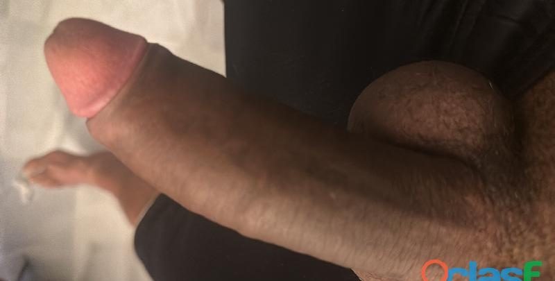 CHICO BUSCA CHICA GORDA O MADURA PARA TRÍO CON AMIGO EN BENALMÁDENA