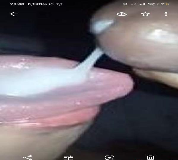 CHICO BUSCA PAREJA PARA LO Q SURJA EN CHICLANA