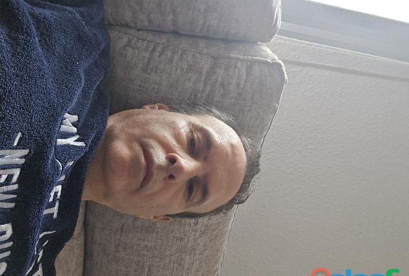 CHICO BUSCA SEÑORAS Y CHICAS PARA FOLLAR EN ZGZ CAPITAL. EN ZARAGOZA