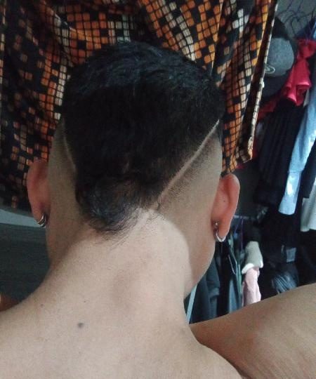 CHICO DE 34 AÑOS PARA DARTE UN MASAJE ERÓTICO EN BARAKALDO