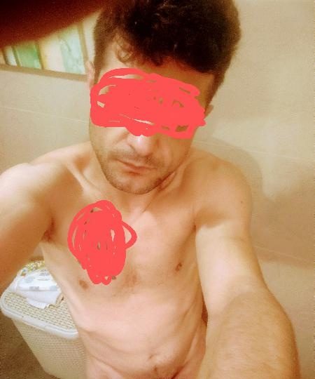 ,.CHICO DE COMPAÑÍA EN ZARAGOZA