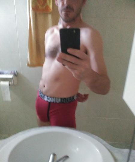 CHICO DE LORCA BUSCA MUJERES EN LORCA