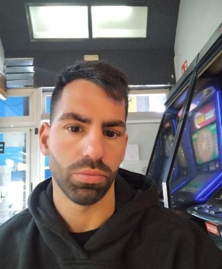 CHICO DE PASO X VAKENCIA DA DE MAMAR EN VALENCIA