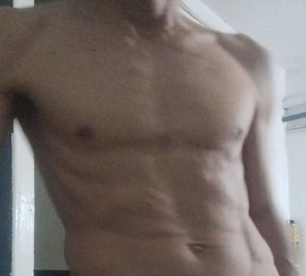 CHICO ESPAÑOL PARA MUJERES EN REUS