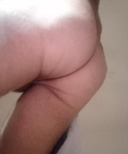 CHICO HETERO CON GANAS DE PROBAR EN SALOU