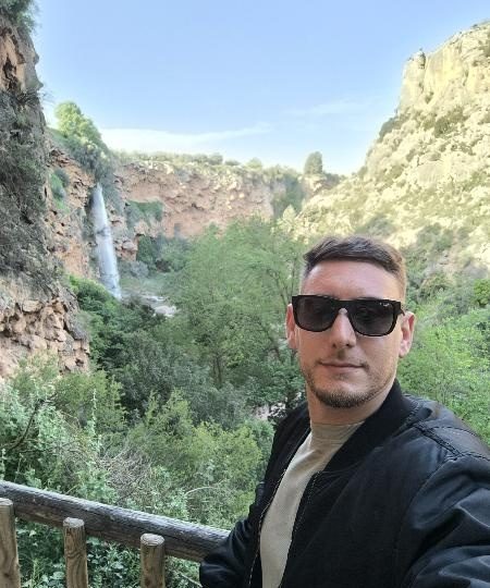 CHOFER VIAJES SCORT MUJERES HOMBRES SERVICIO PROFESIONAL SEGURIDAD EN VALENCIA