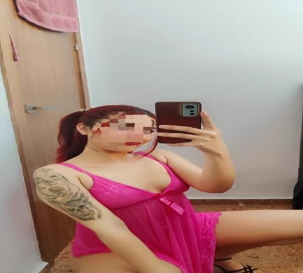 COLOMBIANA CON GANAS DE FOLLAR A TOPE EN PEDREGUER