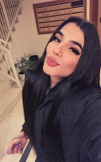 CON GANAS DE TRAGAR POLLAS LECHERAS SALIDAS X 100 EN XÀTIVA