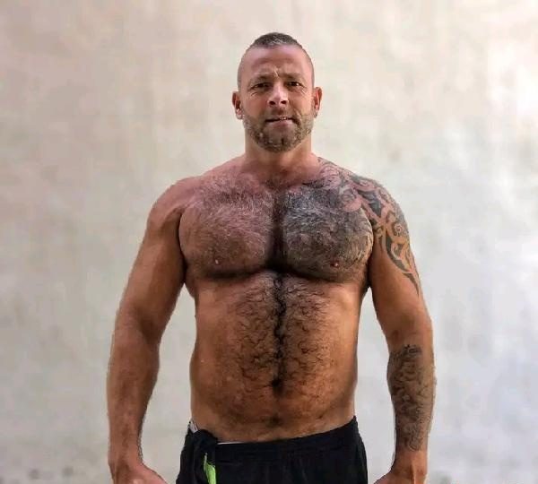 CONTRATACIÓN DE CASTING EN ESPAÑA (2461) PRODUCTORA CON SEDE EN ESPAÑA EN ABADÍA