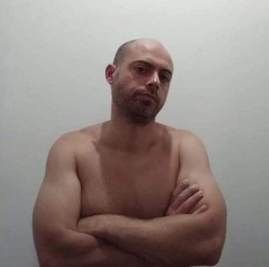 DESEO ES LO Q TENGO Y BUSCO UNA MUJER QUE QUIERA COMPARTIR LO Q POSEO EN OURENSE