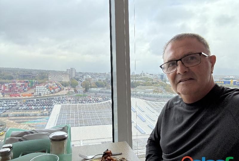 DIVORCED PENSIONER LOOKING FOR A TRIP'S SINGLE WOMAN PARTNER EN MONT ROIG DEL CAMP