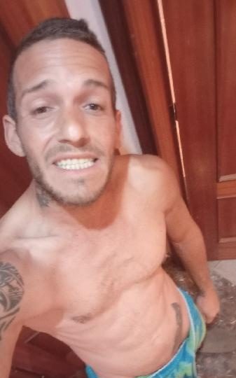 DOY AYUDA A XICA EN XIRIVELLA